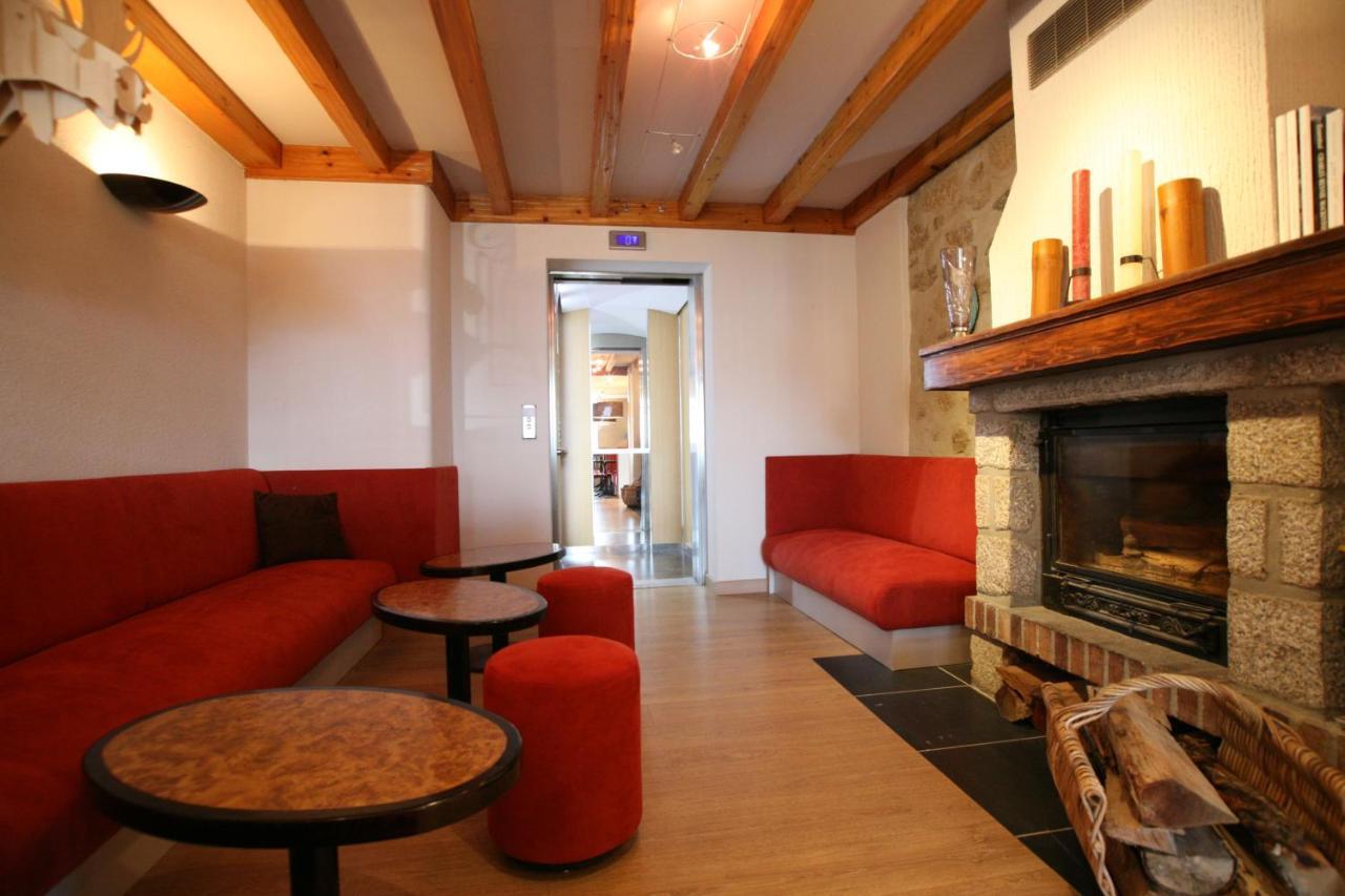 Hotel Corrieu La Llagonne Стая снимка