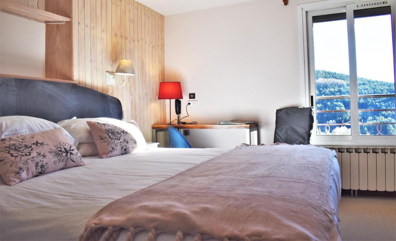 Hotel Corrieu La Llagonne Екстериор снимка